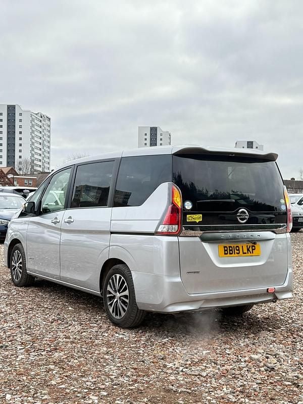 Used Nissan Serena 2019 Silver MPV