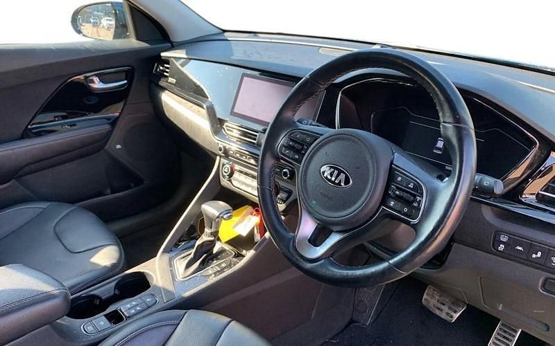 Gebraucht Kia Niro 141 PS (103 kW) 2022 SUV