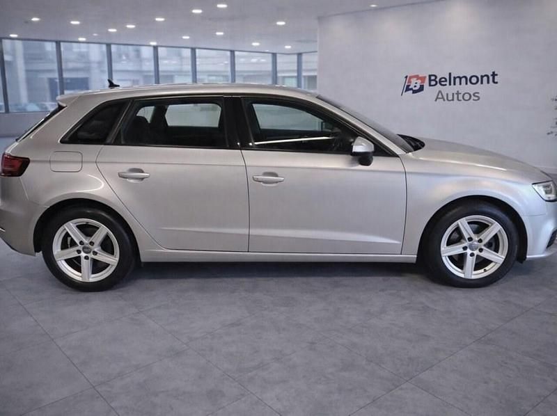 Used Audi A3 Sportback Comfort 116 HP (85 kW) 2020 Silver Hatchback