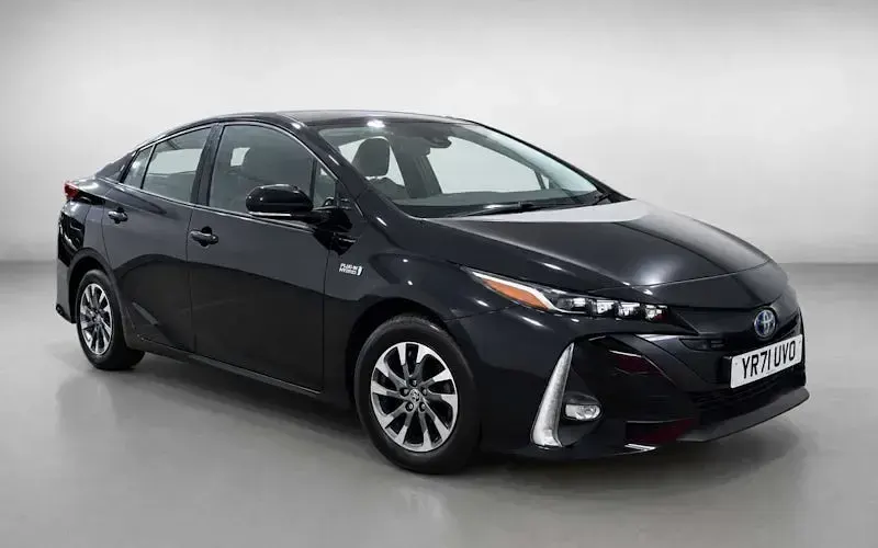 Used Toyota Prius 122 HP (89 kW) 2021 Hatchback