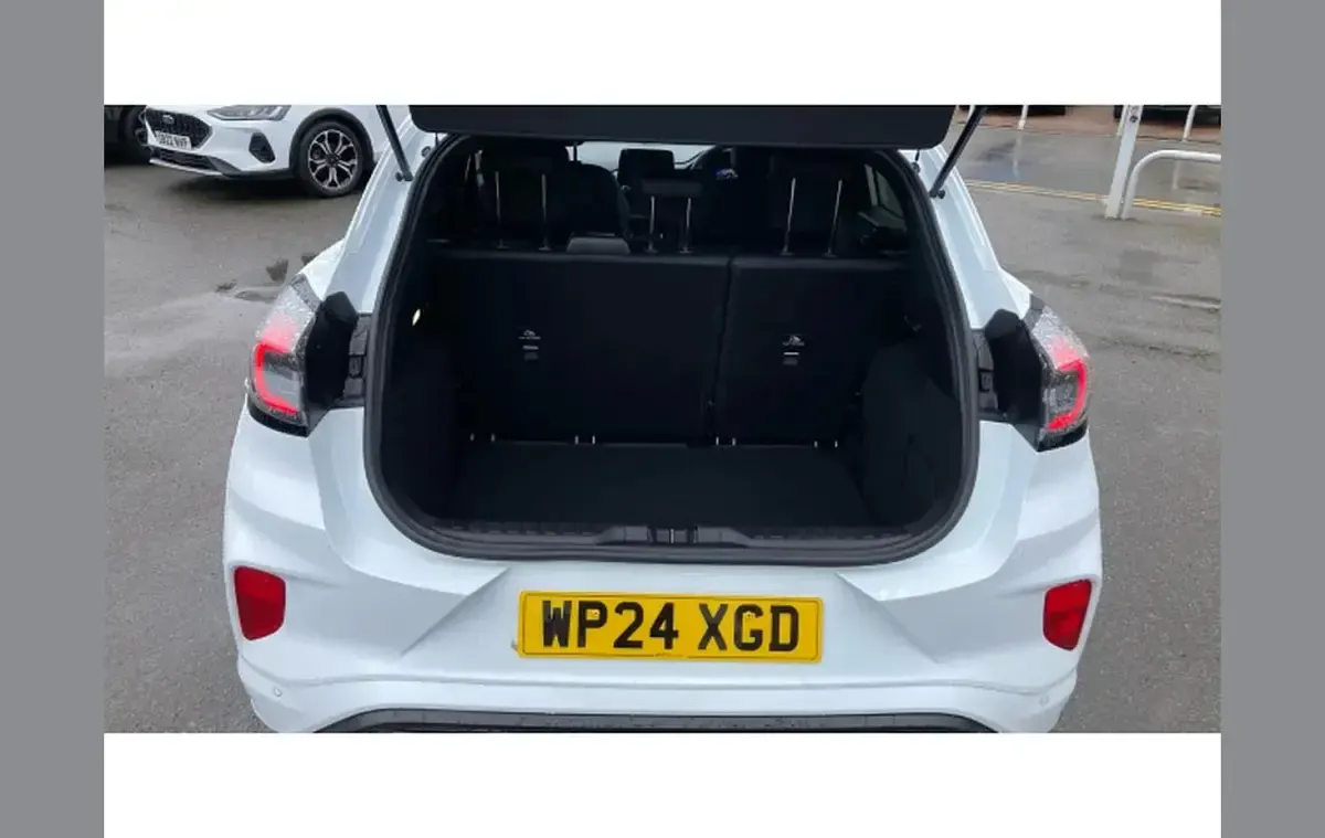Used Ford Puma ST-Line X 125 HP (91 kW) 2024 White SUV