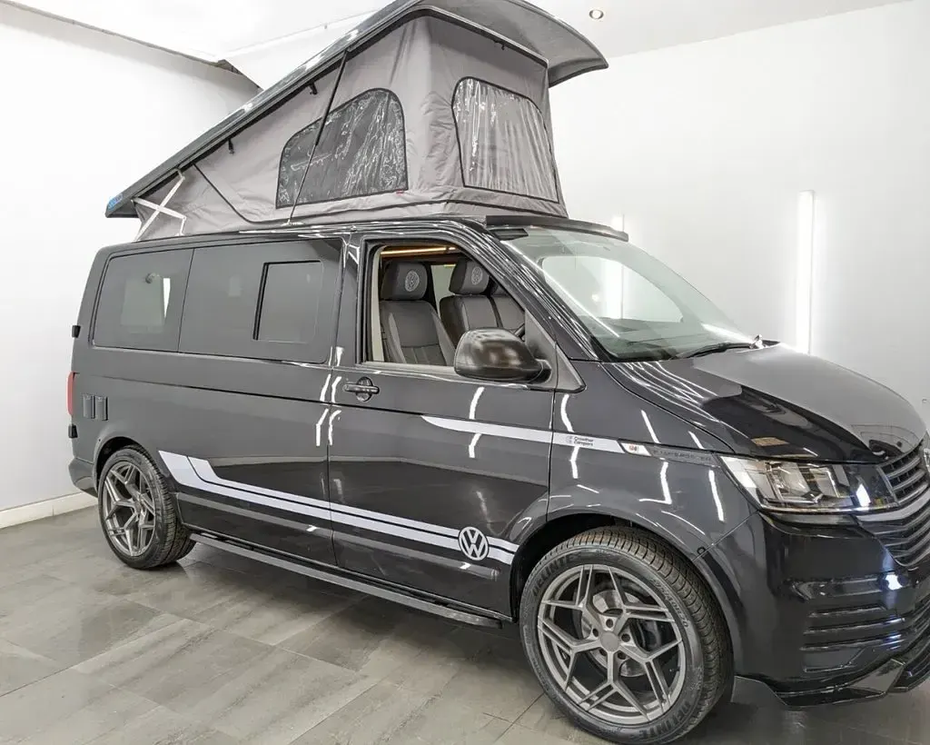 Used VW Transporter Startline 150 HP (110 kW) 2022 Black Van