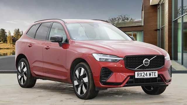 Red Used 2024 Volvo XC60 Plus SUV | £37,995 (Good price) - Image 1/4