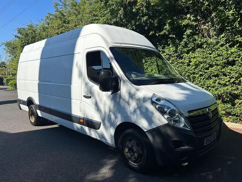 White Used 2015 Vauxhall Movano Van | £2,995 (Super price) - Image 1/4