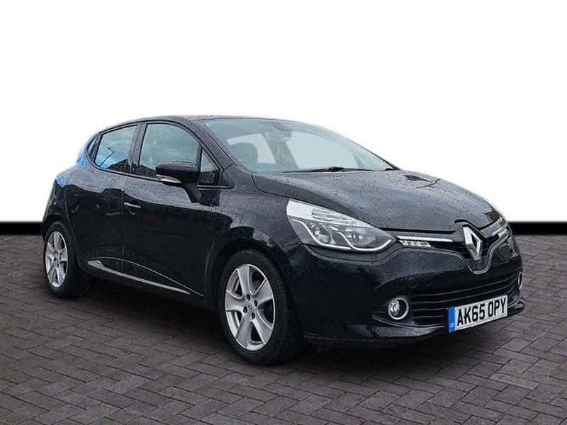 Used Renault Clio IV Dynamique 90 HP (66 kW) 2015 Black Hatchback