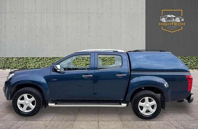 Second-hand Isuzu D-Max 2013 Albastru Pickup