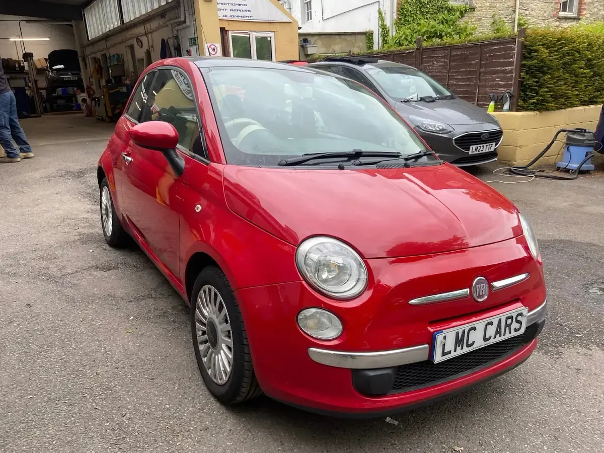 Used Fiat 500 Lounge 69 HP (50 kW) 2012 Red Hatchback