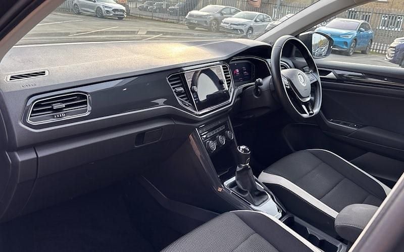 Used VW T-Roc SEL 150 HP (110 kW) 2020 Grey SUV