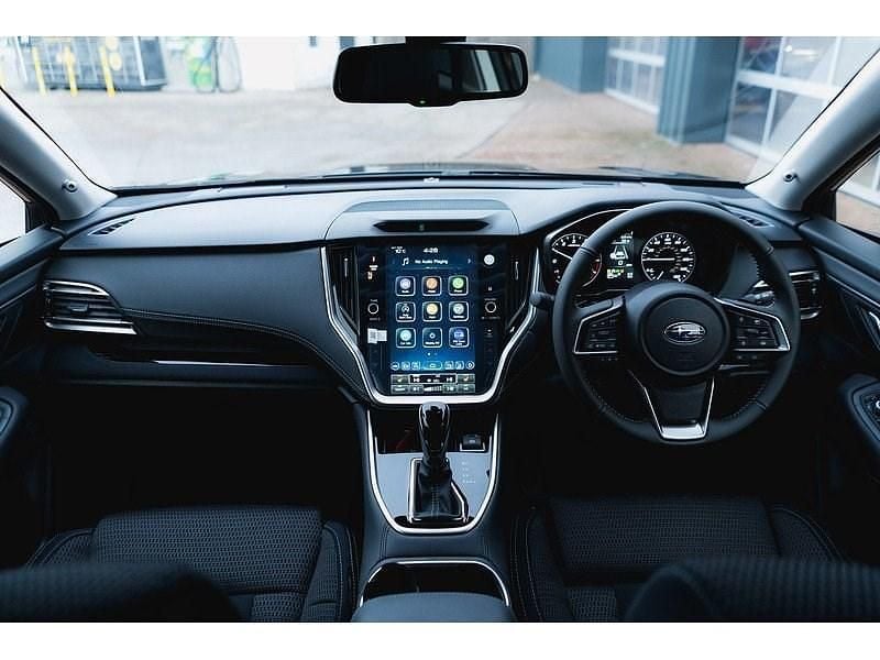 New Subaru Outback 2025 Crystal black silica Estate