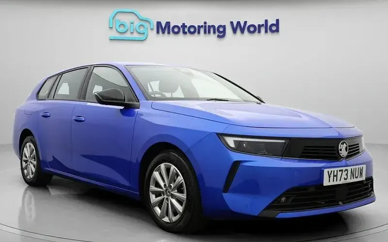 Używany Vauxhall Astra Design Edition 131 KM (96 kW) 2024 Kombi