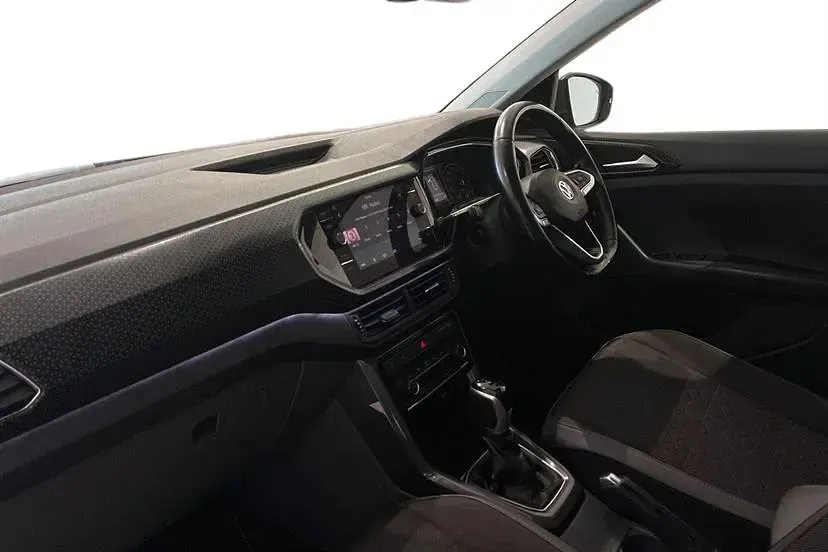 Used VW T-Cross SEL 150 HP (110 kW) 2020 Limestone grey SUV