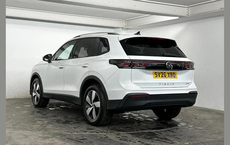 New VW Tiguan Match 147 HP (108 kW) 2026 White SUV
