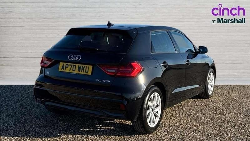 Usado Audi A1 Sport 110 HP (80 kW) 2021 Preto SUV