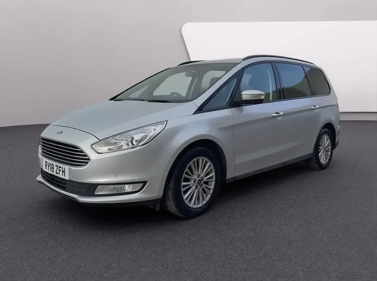 Begagnad Ford Galaxy Zetec 150 HK (110 kW) 2018 Grå Minibuss