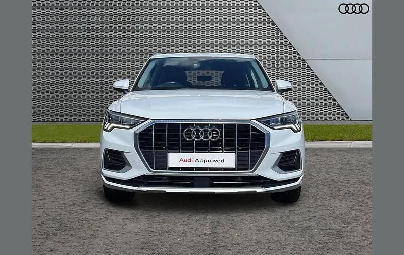 Used Audi Q3 Sport 150 HP (110 kW) 2023 White SUV
