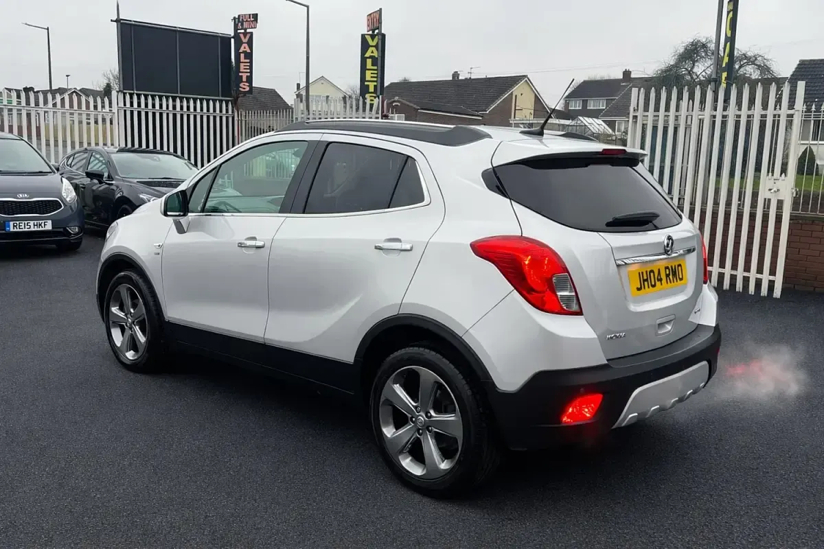 Używany Vauxhall Mokka 130 KM (95 kW) 2014 Srebrny SUV