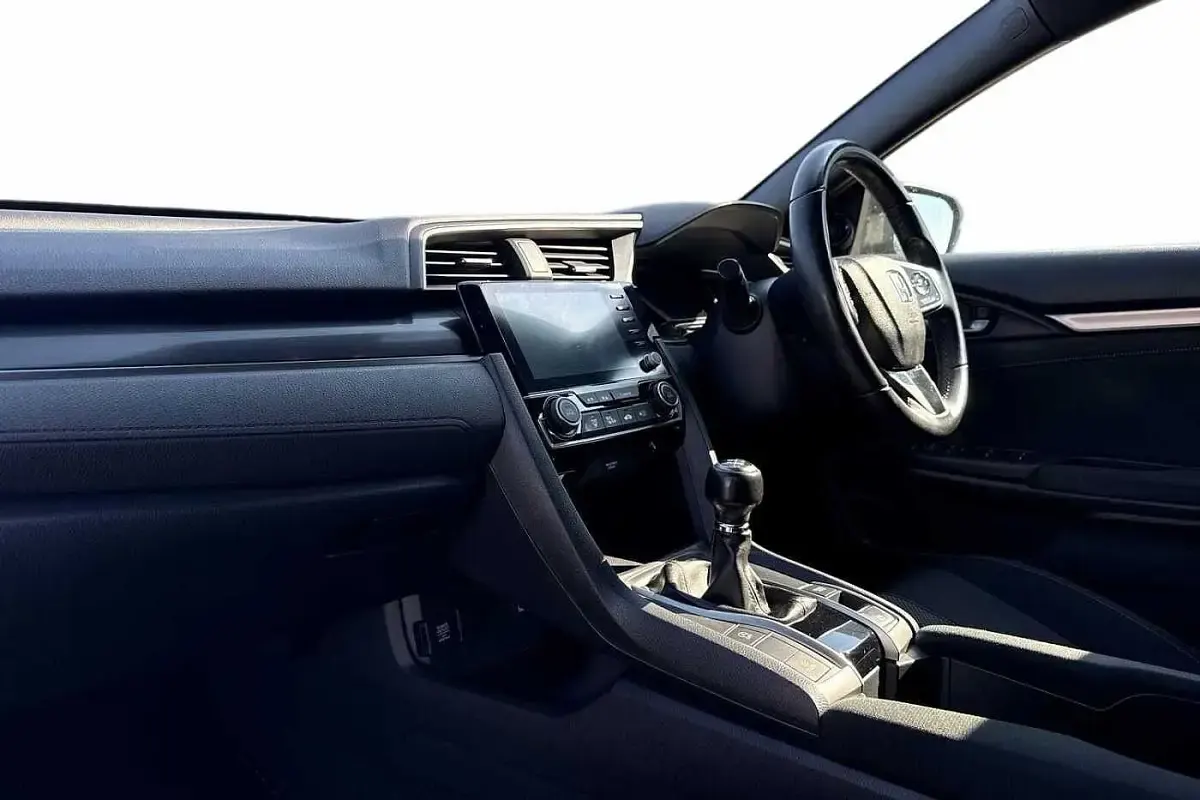 Used Honda Civic Sport 182 HP (133 kW) 2020 Black Hatchback