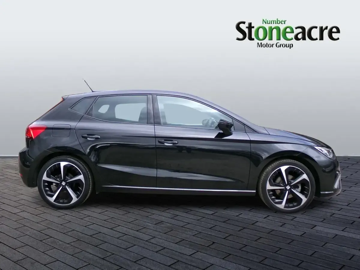 Used Seat Ibiza FR Sport 115 HP (84 kW) 2024 Black Hatchback
