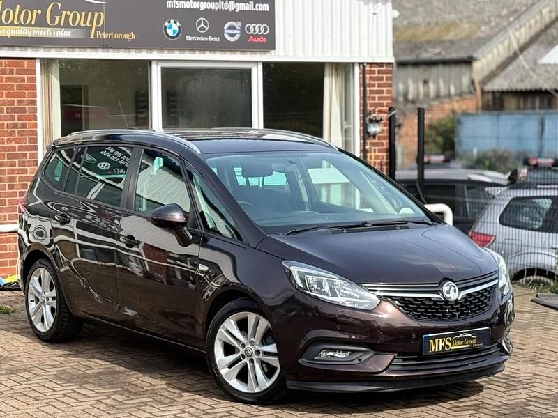 Used Vauxhall Zafira SRi 140 HP (102 kW) 2017 Brown MPV