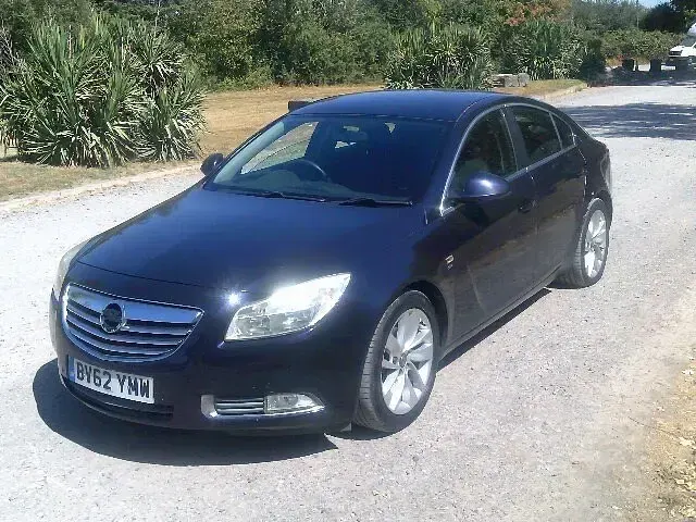 Used Vauxhall Insignia SRi 2012 Blue Hatchback