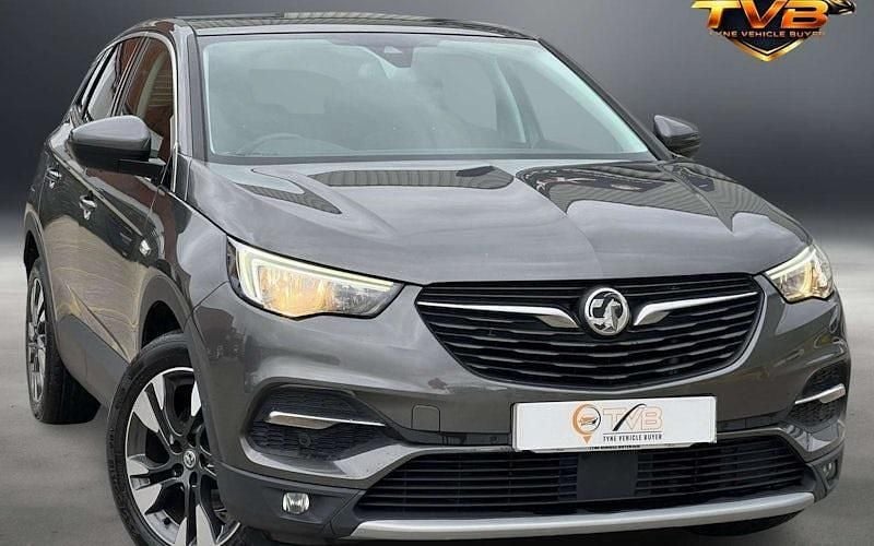 Usado Vauxhall Grandland X Sport 131 HP (96 kW) 2019 SUV