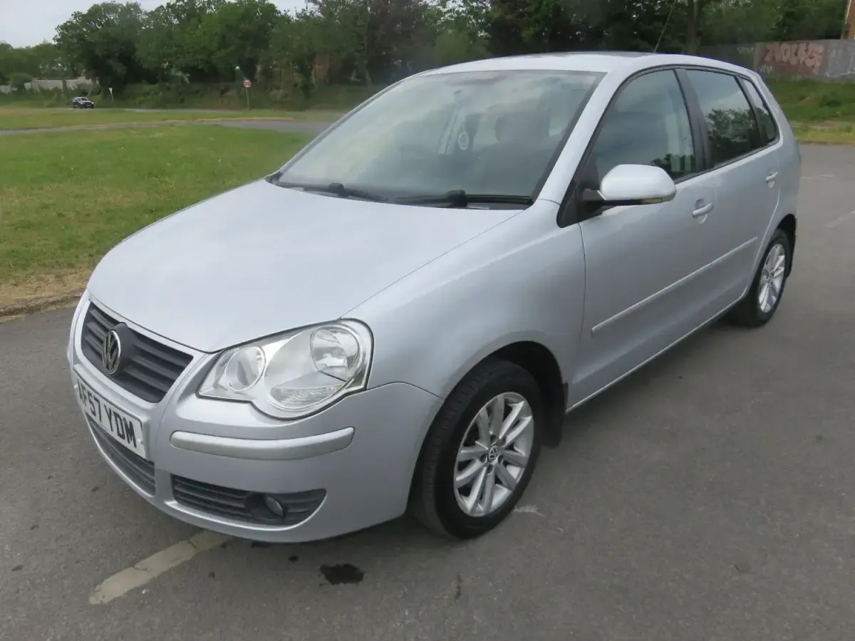 Używany VW Polo S 2007 Srebrny Hatchback