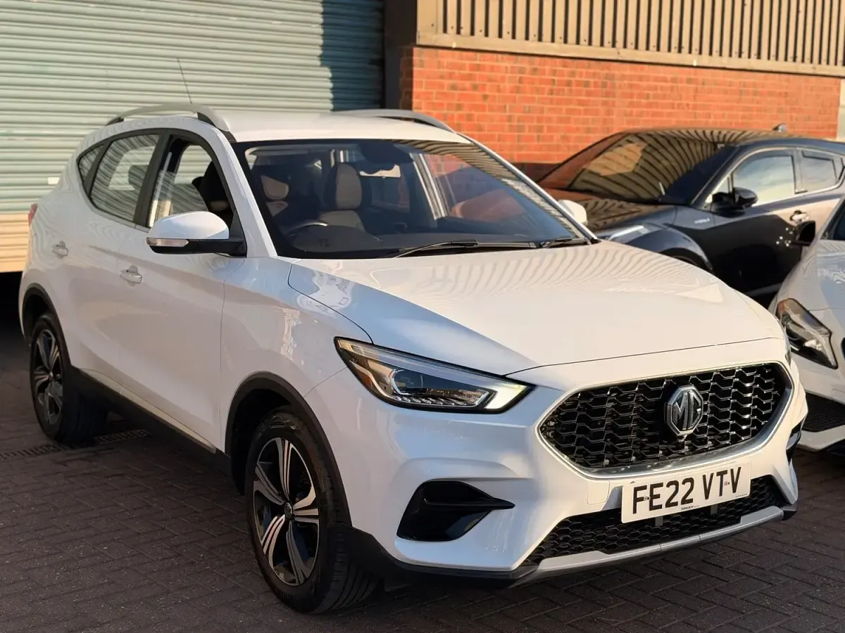 Used MG ZS Excite 106 HP (77 kW) 2022 White SUV