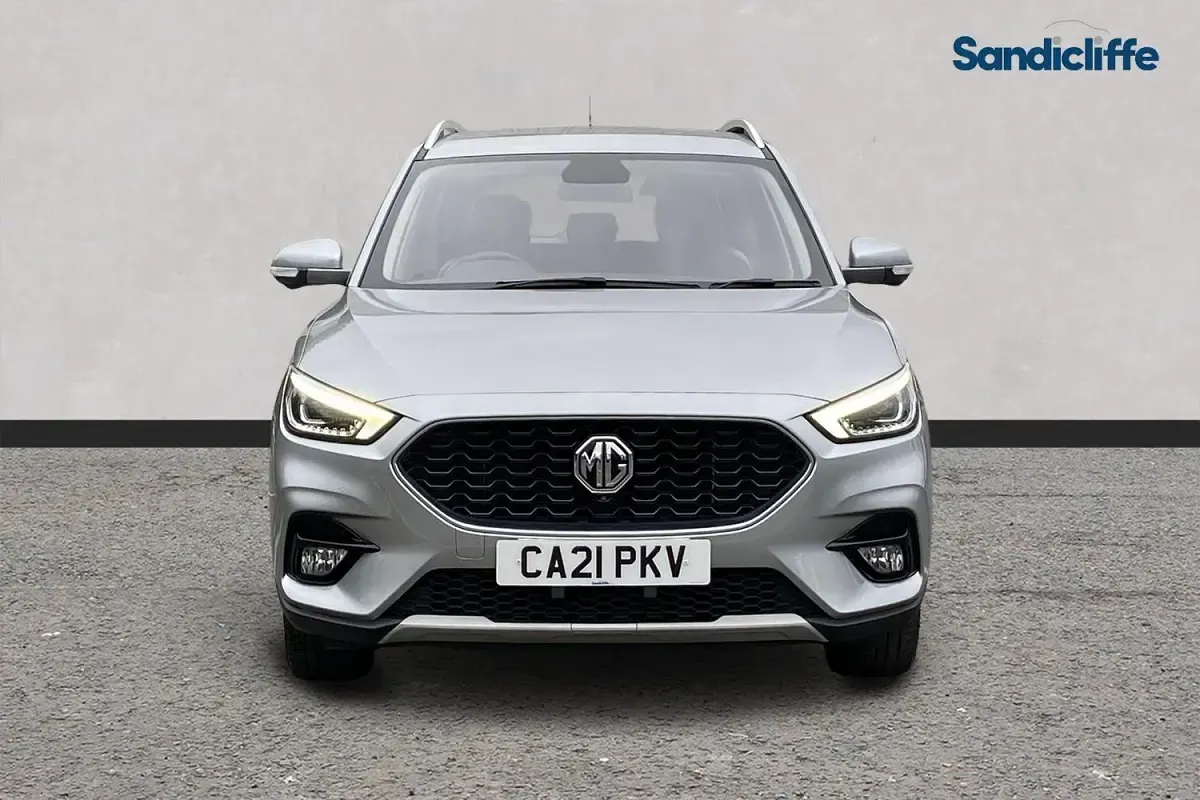 Second-hand MG ZS Exclusive 196 CP (144 kW) 2021 Argintiu SUV