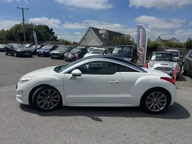 Used Peugeot RCZ Sport 156 HP (114 kW) 2010 White Coupe