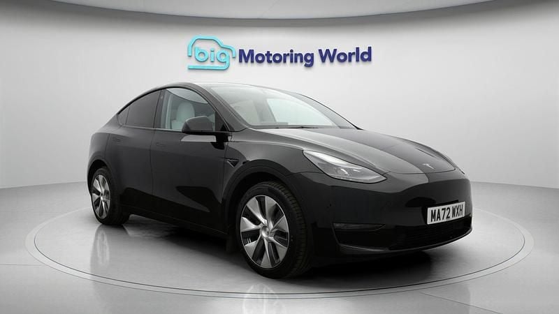 Used 2022 Tesla Model Y SUV | £24,300 (Fair price) - Image 1/4
