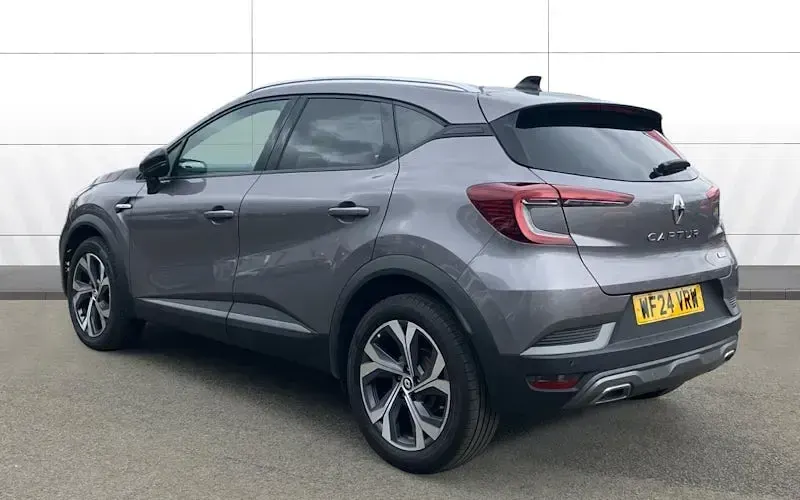 Used Renault Captur R.S. 91 HP (66 kW) 2023 Grey SUV