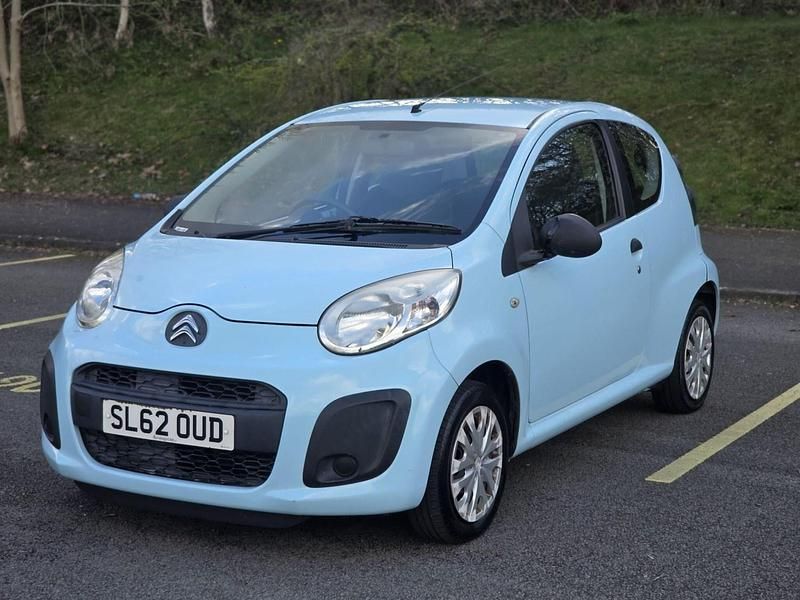 Usado Citroën C1 68 HP (50 kW) 2012 Azul Citadino