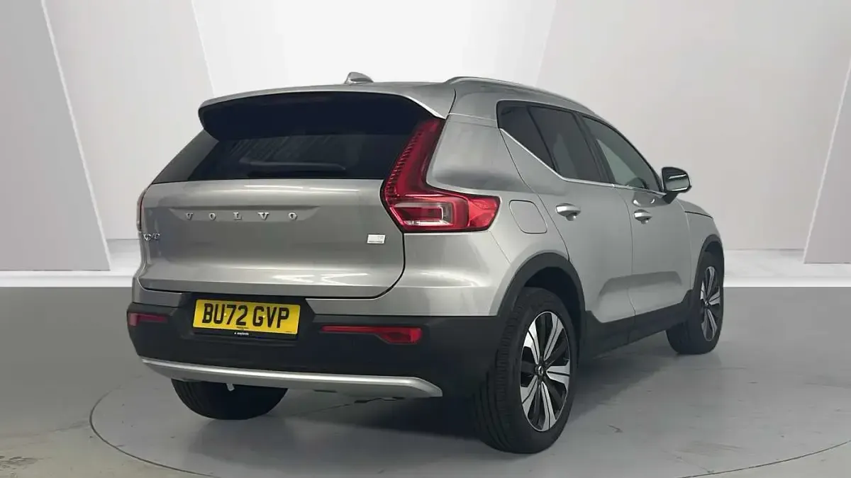 Used Volvo XC40 Ultimate 257 HP (189 kW) 2022 Silver SUV