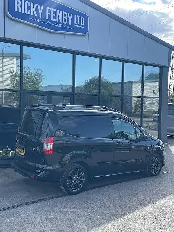 Used Ford Transit Sport 100 HP (73 kW) 2019 Black Van