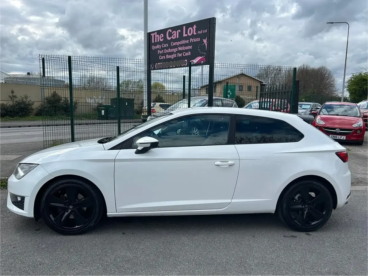 Used Seat Leon FR 2014 White Hatchback