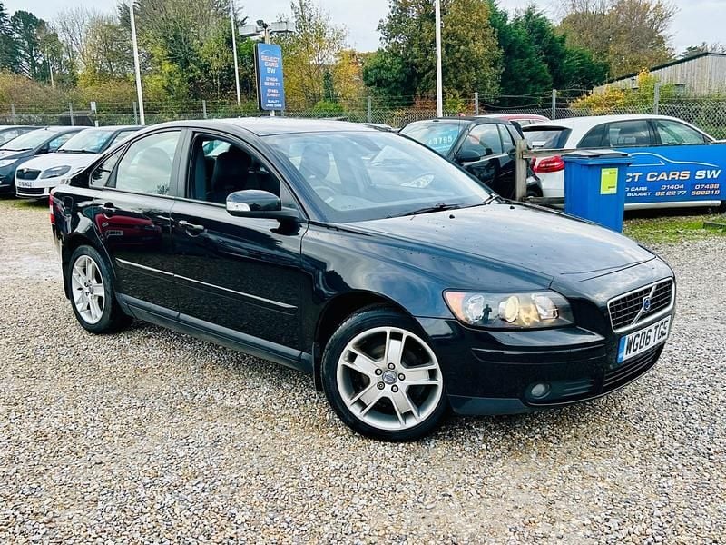 Black Used 2006 Volvo S40 SE Sedan | £2,995 (Expensive) - Image 1/4