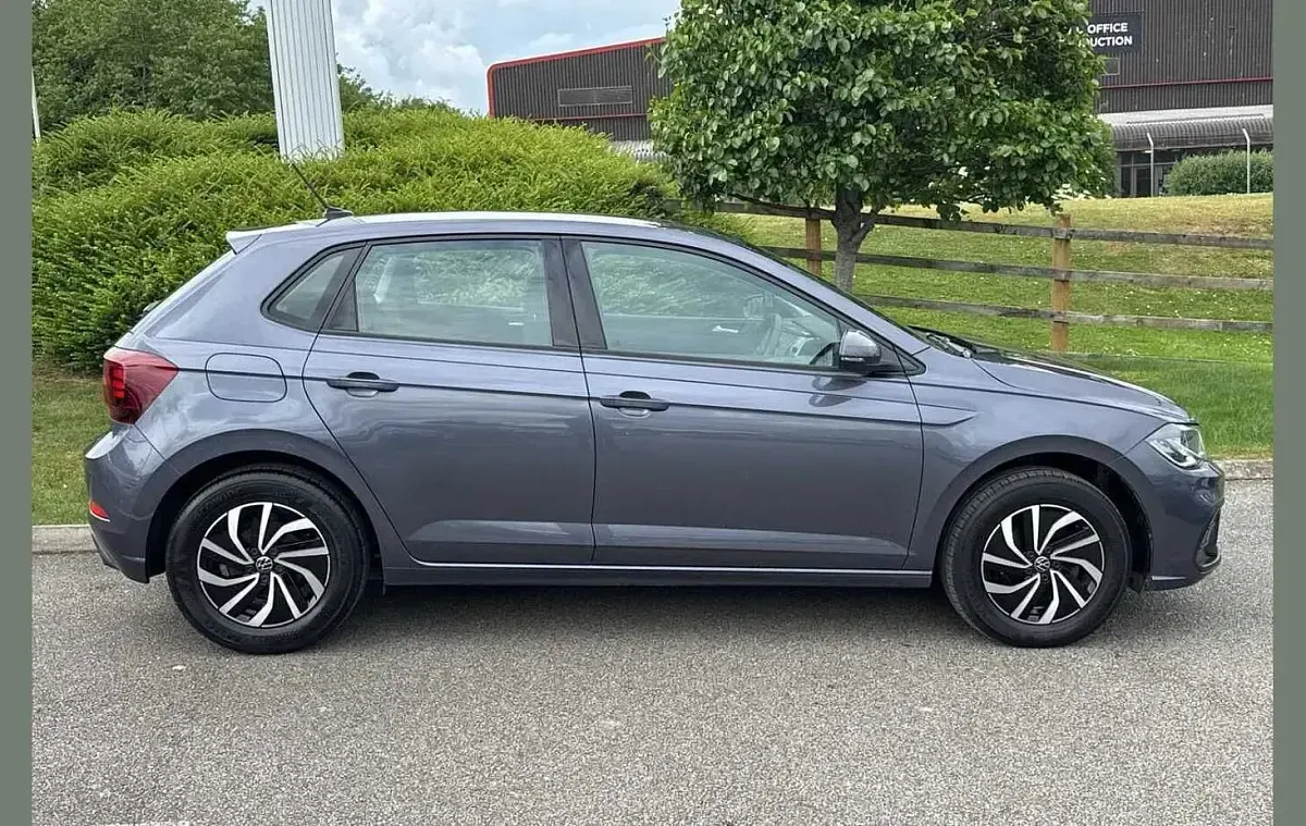 Used VW Polo Life 95 HP (69 kW) 2025 Grey Hatchback