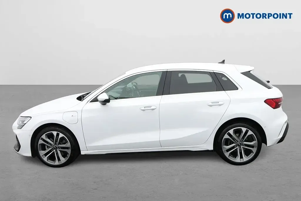Used Audi A3 e-tron S-Line 2025 White Hatchback