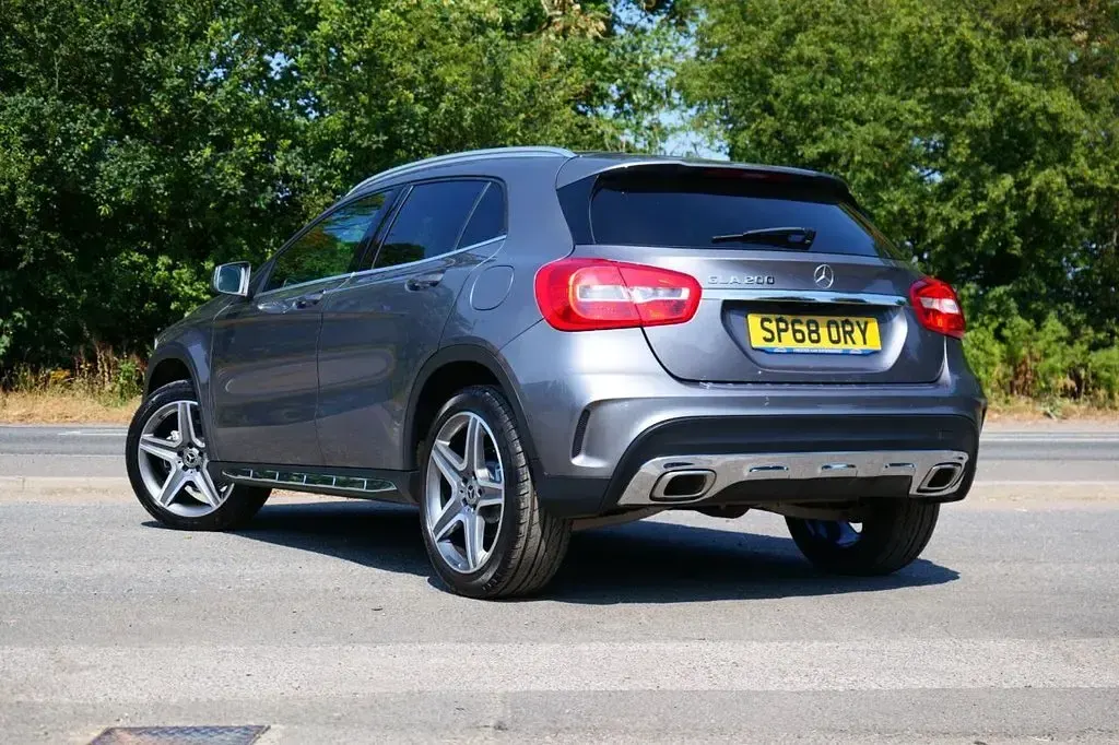 Used Mercedes GLA200 AMG line 156 HP (114 kW) 2018 Grey SUV