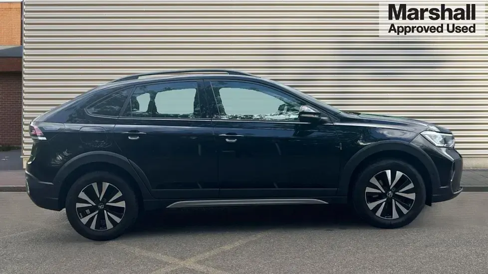Used VW Taigo Life 95 HP (69 kW) 2022 Black SUV