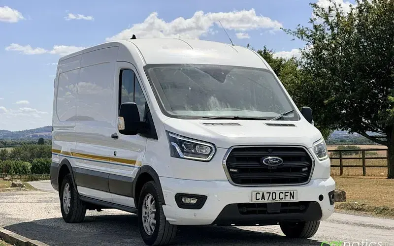 Used Ford Transit Limited 131 HP (96 kW) 2021 Van