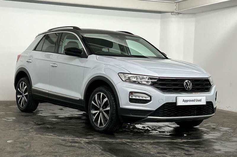 Silver Used 2021 VW T-Roc Design SUV | £14,995 (Fair price) - Image 1/4