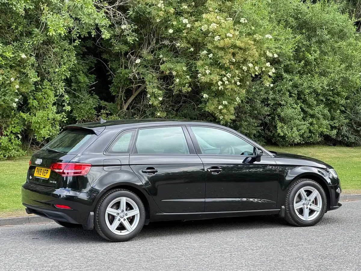 Used Audi A3 150 HP (110 kW) 2019 Black metallic Sedan