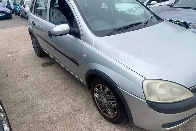 Used Vauxhall Corsa Comfort 2002 Silver Hatchback