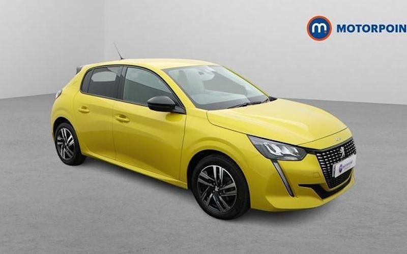 Second-hand Peugeot 208 Allure+ 131 CP (96 kW) 2023 Hatchback