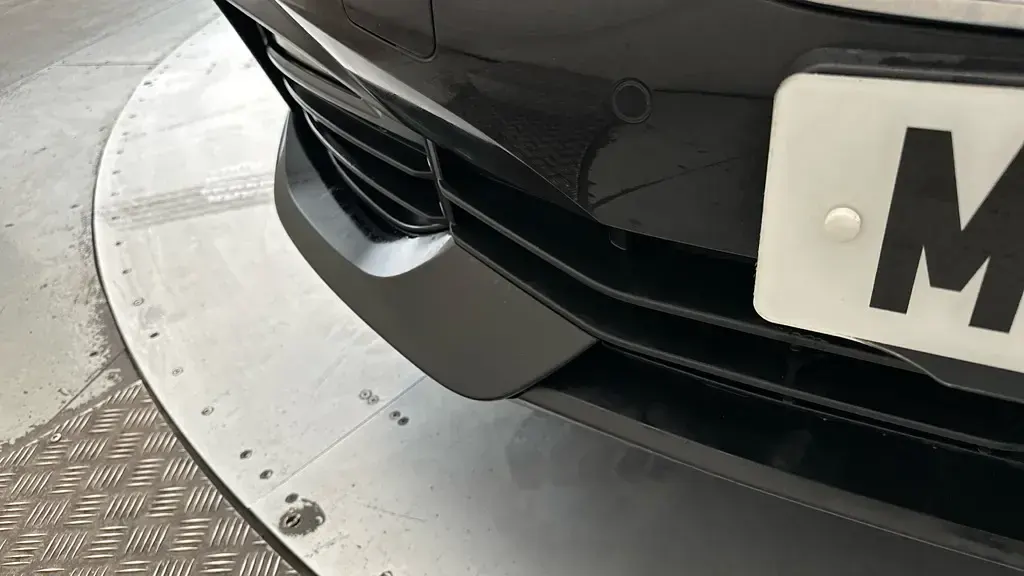 Used BMW 118 2019 Black Hatchback