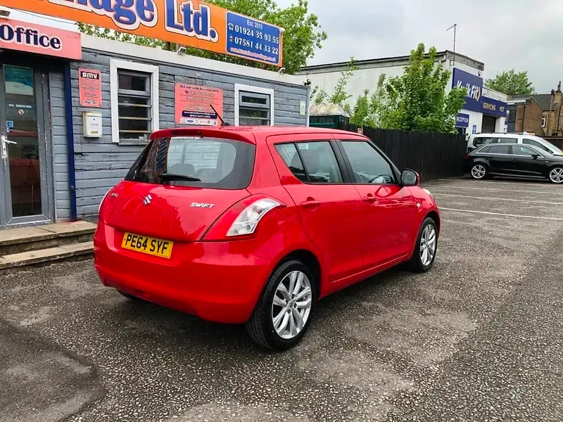 Used Suzuki Swift SZ3 2014 Red Hatchback