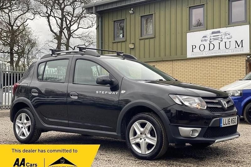 Used Dacia Sandero Lauréate 90 HP (66 kW) 2016