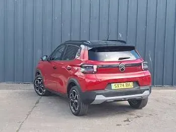 Used Citroën e-C3 83 kW (113 HP) 2025 Red Hatchback