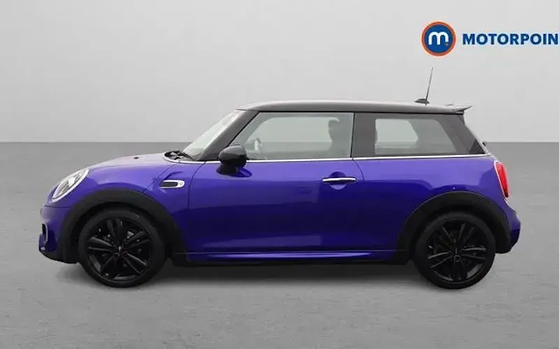Used Mini Cooper Hatch 136 HP (100 kW) 2021 Hatchback
